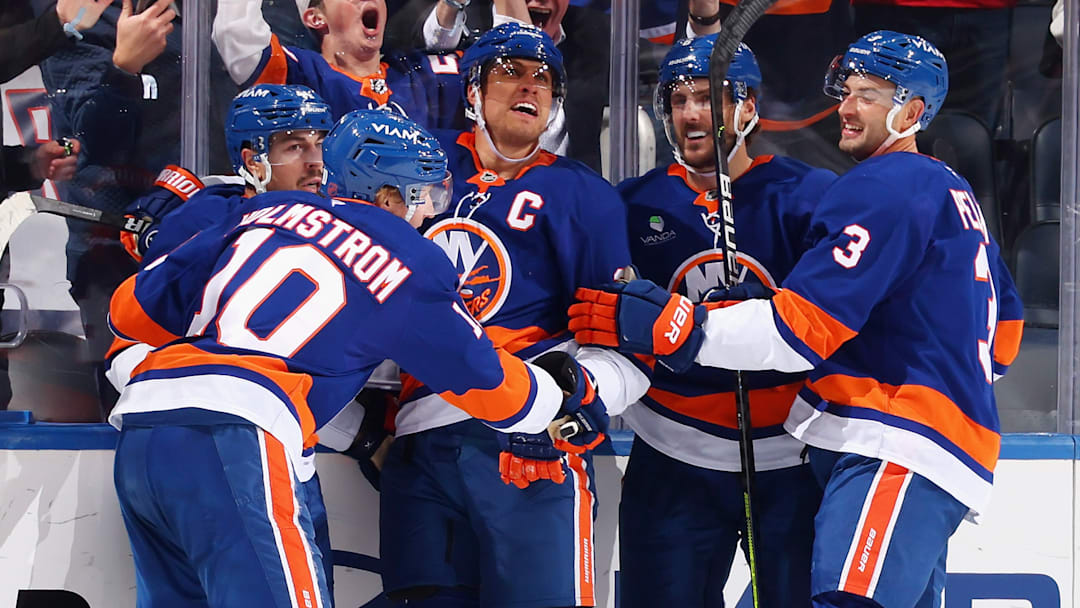 Columbus Blue Jackets v New York Islanders