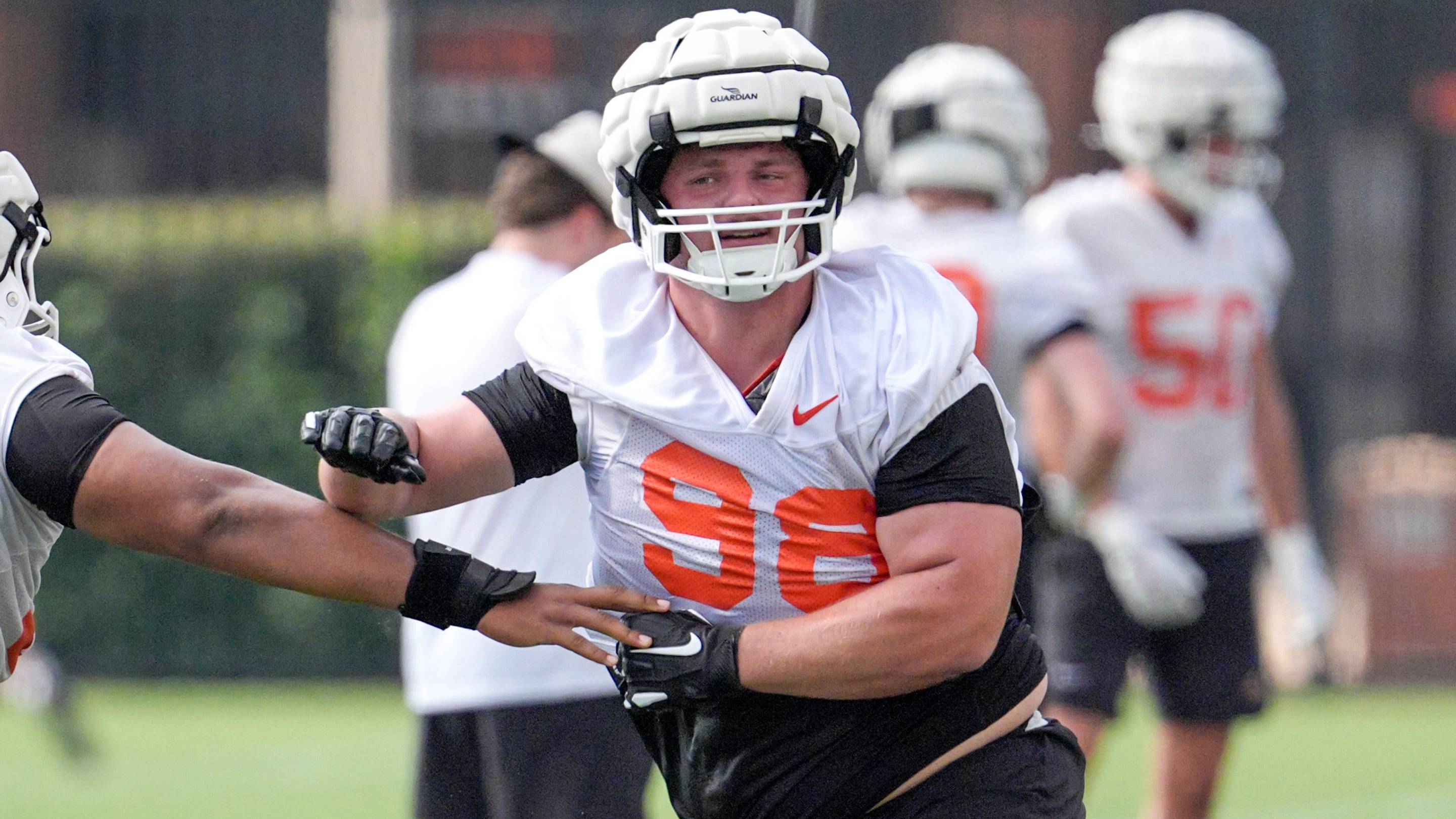 Oklahoma States Luke Webb Blocks Field Goal for Huge Special Teams Play