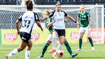 Palmeiras e Corinthians vão batalhar pelo título da Supercopa Feminina Palmeiras e Corinthians vão batalhar pelo título da Supercopa Feminina