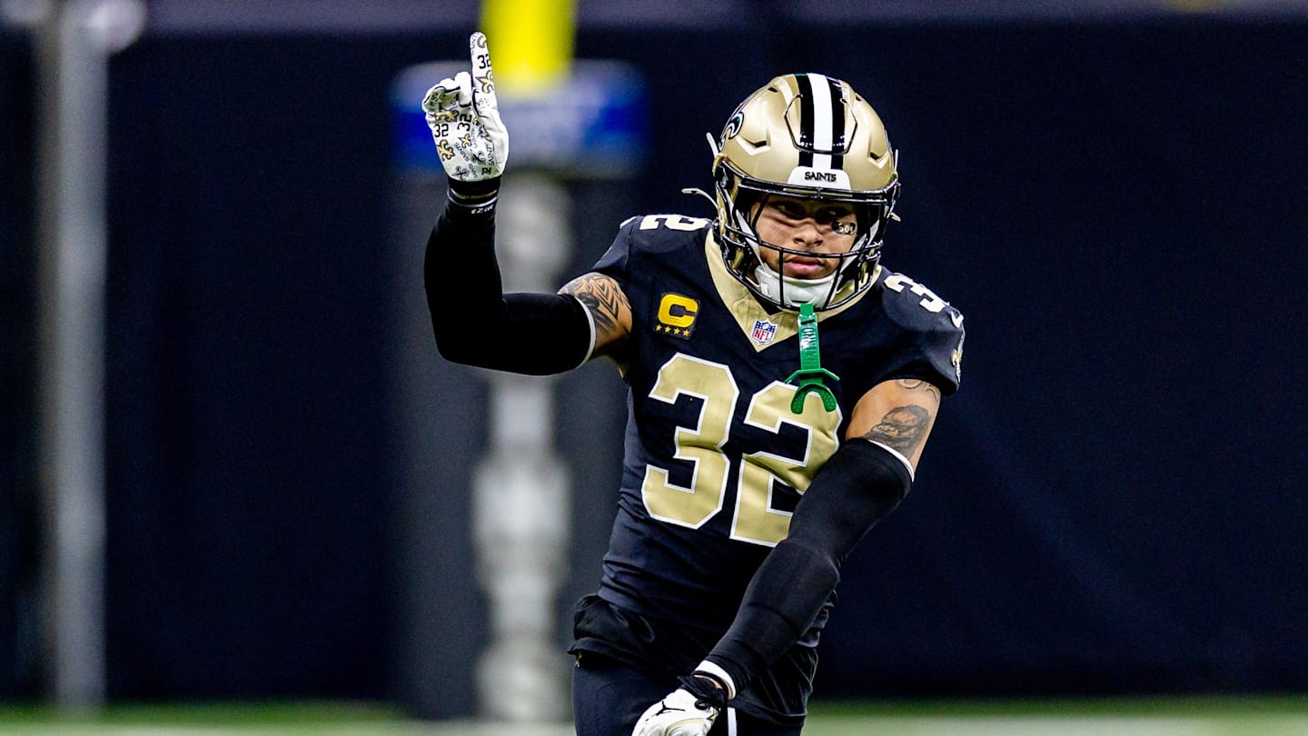 Mathieu celebrating interception