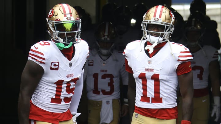 49ers wide receivers Deebo Samuel and Brandon Aiyuk take the field before a game against the Pittsburgh Steelers at Acrisure Stadium.