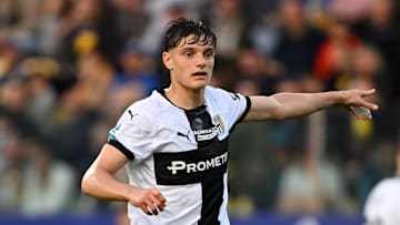 Parma star Giovanni Leoni kept a clean sheet against Juventus in April