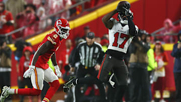 Tampa Bay Buccaneers v Kansas City Chiefs