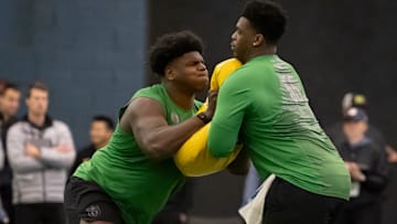 The last two Oregon left tackles became first round draft picks.