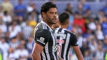 Com cinco gols, Hulk é o artilheiro da competição