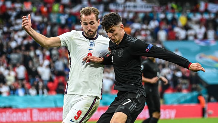 Kai Havertz und Harry Kane