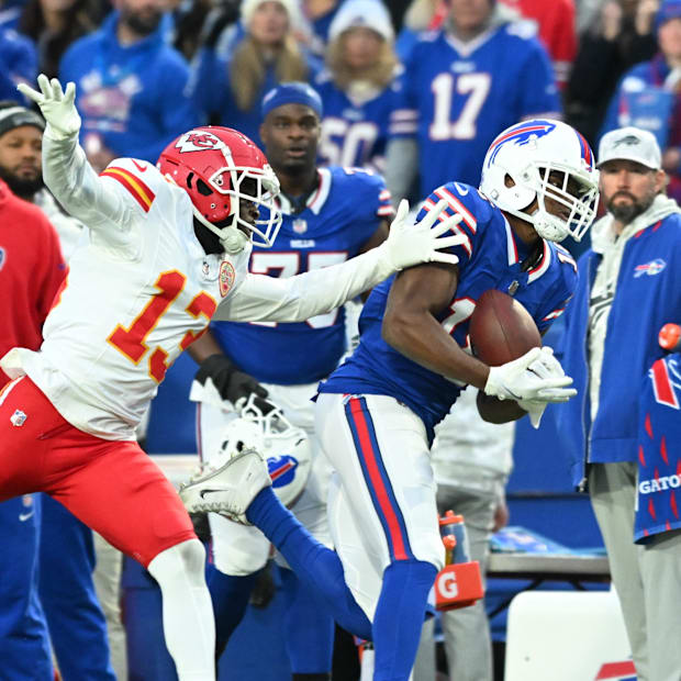 Amari Cooper catch