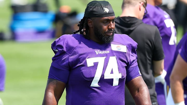 Minnesota Vikings guard Donovan Jackson (74) takes part in drills during the team's training camp at the Minnesota Vikings Training Facility.