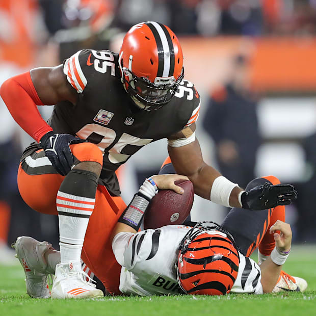 Cleveland Browns defensive lineman Myles Garrett