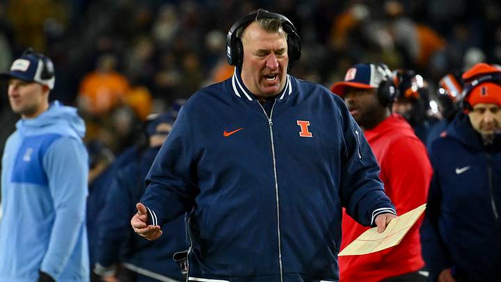 Dec 30, 2025; Nashville, TN, USA; Illinois Fighting Illini head coach Bret Bielema yells against the Tennessee Volunteers during the second half at Nissan Stadium. Mandatory Credit: Steve Roberts-Imagn Images