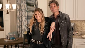 Photo: Drew Barrymore, Timothy Olyphant.. Santa Clarita Diet: Season 3.. Saeed Adyani / Netflix