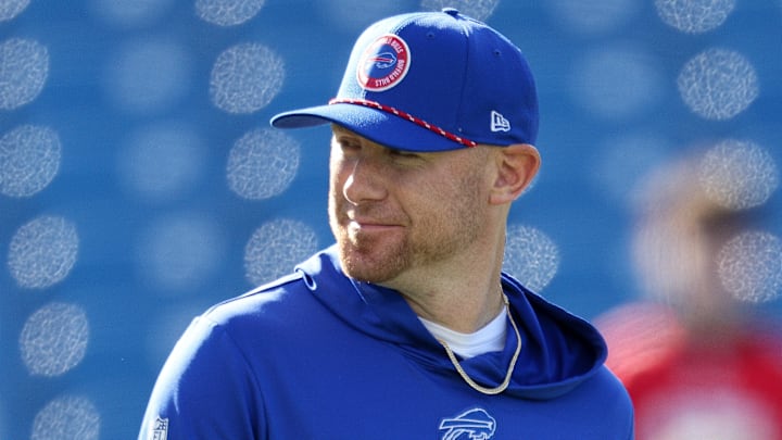 Miami Dolphins v Buffalo Bills