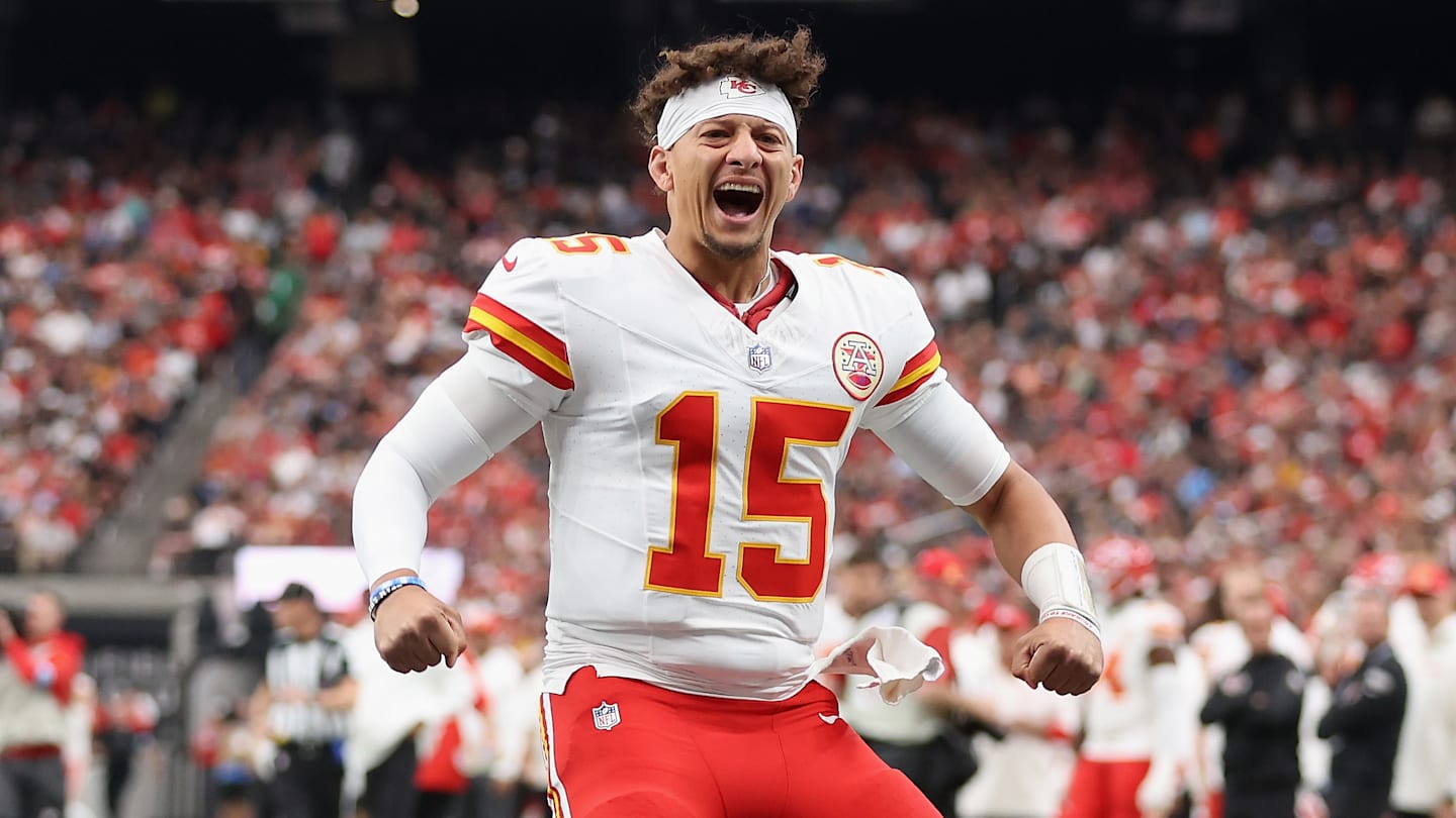 2024 NFL leaders in interceptions through 8 weeks are shocking