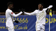 Jovens do Arsenal resolveram o jogo diante do Oxford United