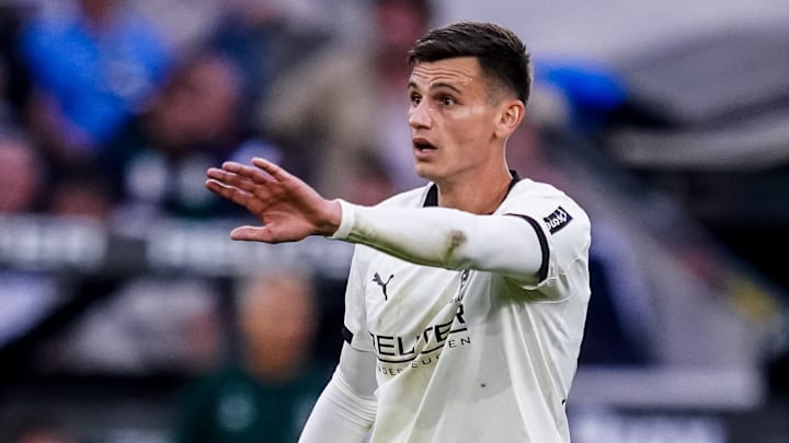 Yannik Engelhardt soll am Niederrhein bleiben Yannik Engelhardt soll am Niederrhein bleiben