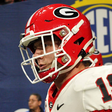 Dec 2, 2023; Atlanta, GA, USA; Georgia Bulldogs tight end Brock Bowers (19) takes the field before the SEC Football Championship against the Alabama Crimson Tide at Mercedes-Benz Stadium. Mandatory Credit: Brett Davis-Imagn Images