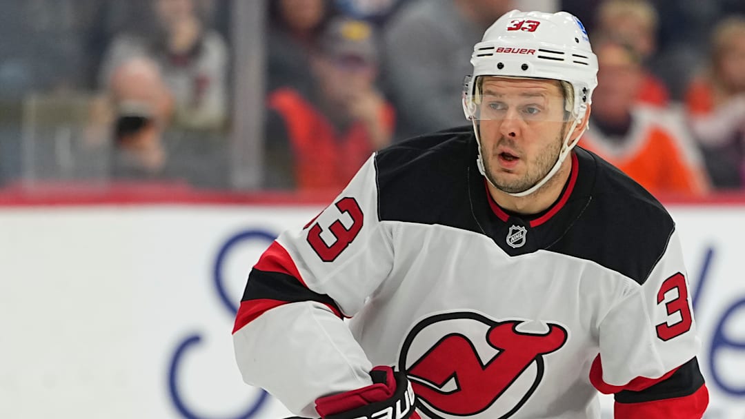 The New Jersey Devils bet on Evgenii Dadonov hasn't really paid off this season.