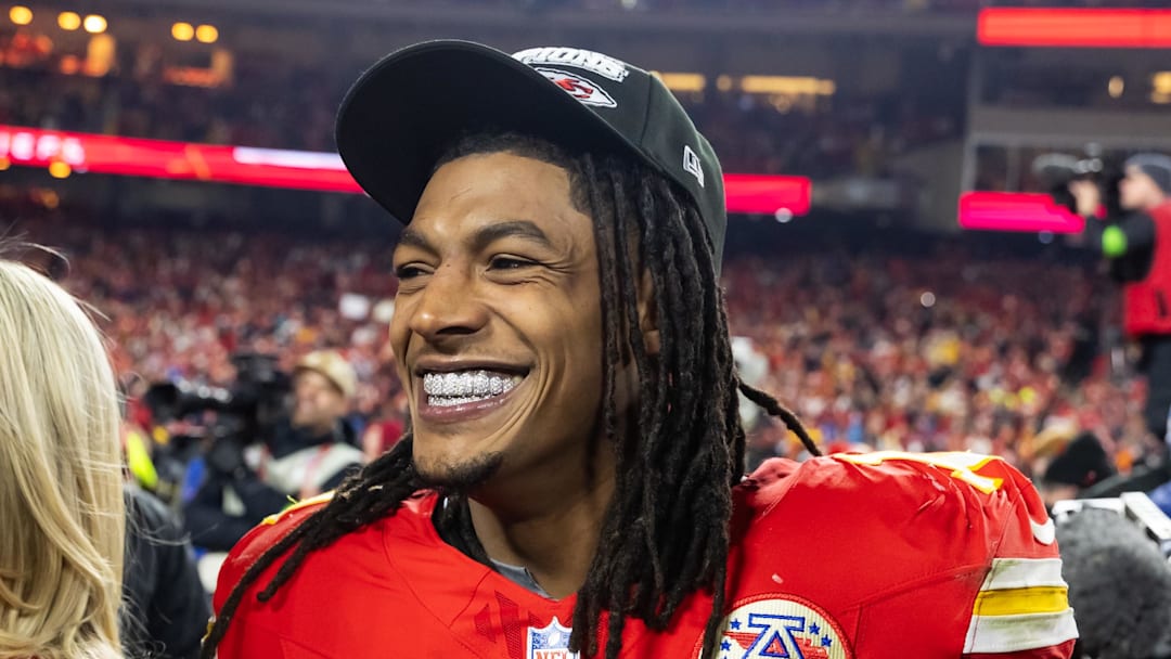 Jan 26, 2025; Kansas City, MO, USA; Kansas City Chiefs running back Isiah Pacheco (10) celebrates after defeating the Buffalo Bills in the AFC Championship game at GEHA Field at Arrowhead Stadium. Mandatory Credit: Mark J. Rebilas-Imagn Images Jan 26, 2025; Kansas City, MO, USA; Kansas City Chiefs running back Isiah Pacheco (10) celebrates after defeating the Buffalo Bills in the AFC Championship game at GEHA Field at Arrowhead Stadium. Mandatory Credit: Mark J. Rebilas-Imagn Images