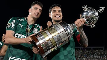 Piquerez e Gustavo Gómez são dois remanescentes do elenco palmeirense campeão na última final contra o Flamengo Piquerez e Gustavo Gómez são dois remanescentes do elenco palmeirense campeão na última final contra o Flamengo