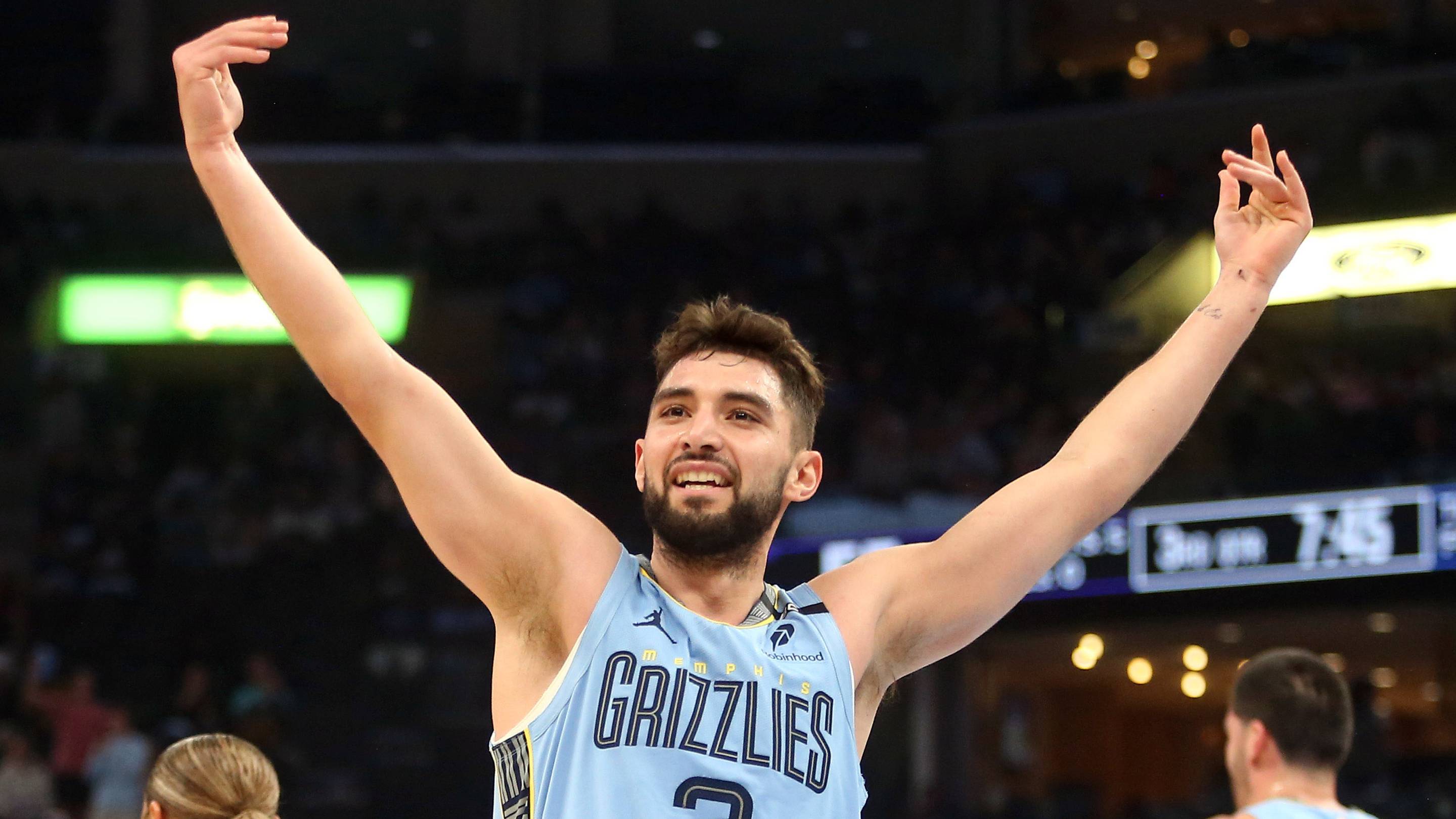 Ty Jerome is putting the NBA on notice as the Grizzlies remain undefeated