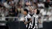 Glorioso venceu o Vozão no Nilton Santos