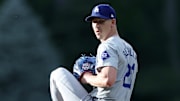 Walker Buehler tiene una inflamación en la cadera