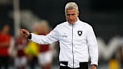 Para além dos problemas, o comandante do Glorioso elogiou a competitividade do Campeonato Brasileiro 