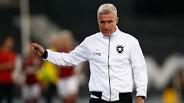 Para além dos problemas, o comandante do Glorioso elogiou a competitividade do Campeonato Brasileiro 