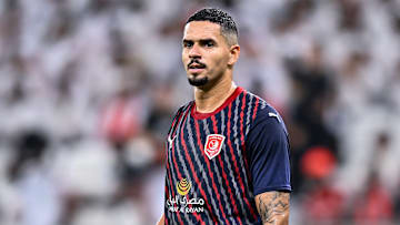 Lucas Veríssimo vai reforçar o Santos em 2026