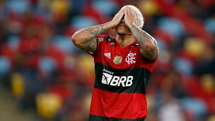 Ocorrência se deu em duelo contra o Grêmio, pela Copa do Brasil Ocorrência se deu em duelo contra o Grêmio, pela Copa do Brasil