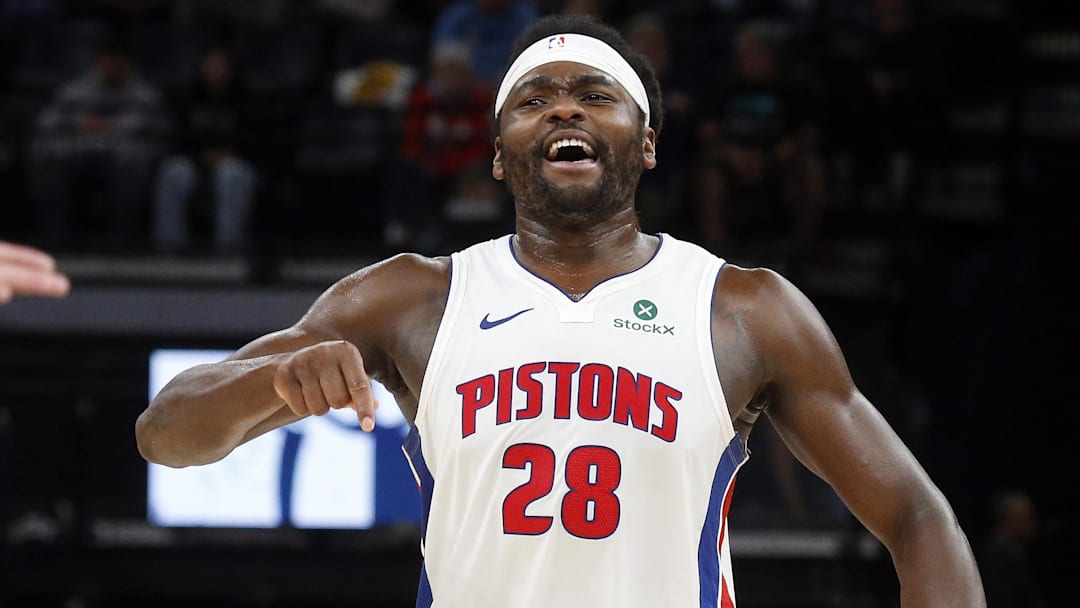 Nov 3, 2025; Memphis, Tennessee, USA; Detroit Pistons forward Isaiah Stewart (28) reacts during a timeout during the third quarter against the Memphis Grizzlies at FedExForum. Mandatory Credit: Petre Thomas-Imagn Images