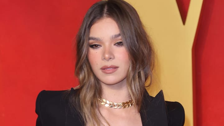 Hailee Steinfeld flaunts close-up of Josh Allen engagement ring winning NFL MVP