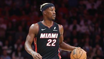 Jimmy Butler fue cambiado a los Warriors 