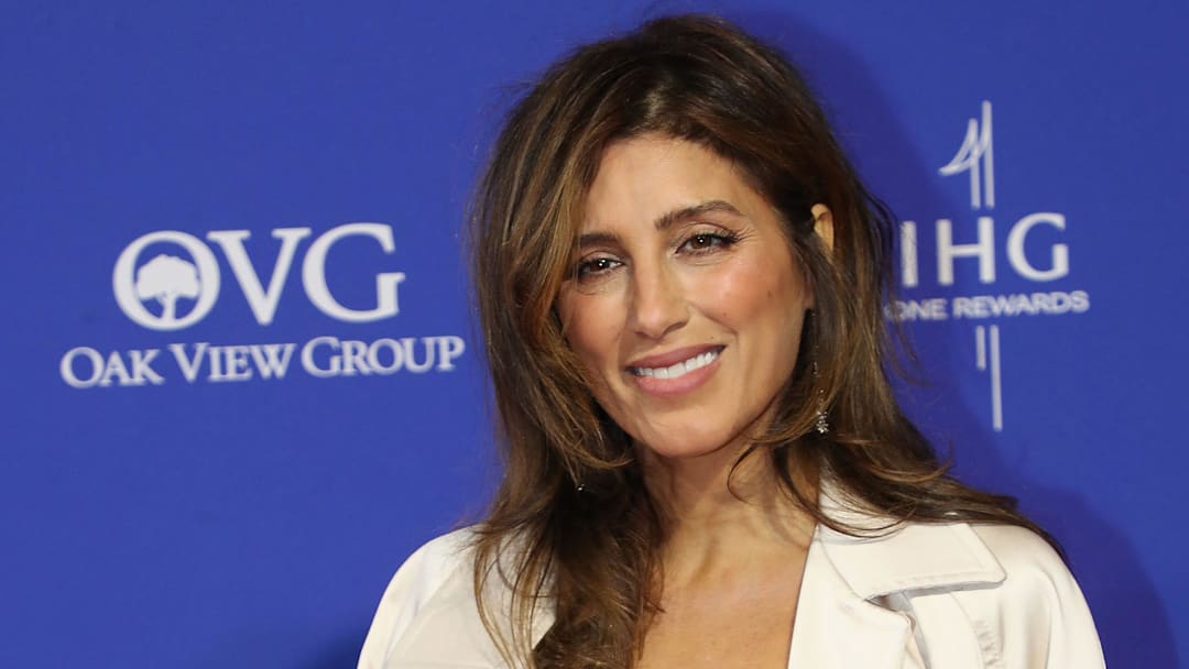 Jennifer Esposito is photographed on the red carpet during the Palm Springs International Film Festival Film Awards Presentation at the Palm Springs Convention Center in Palm Springs, Calif., on Thurs., Jan. 4, 2024.