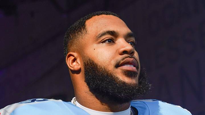 Tennessee Titans defensive tackle Jeffery Simmons waits in the tunnel