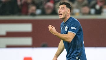 Stefano Russo im Trikot von Arminia Bielefeld