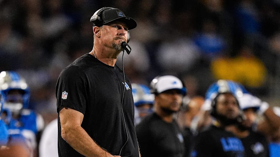 Dan Campbell's Detroit Lions did not take care of the ball on Thursday night.  | Junfu Han / USA TODAY NETWORK via Imagn Images