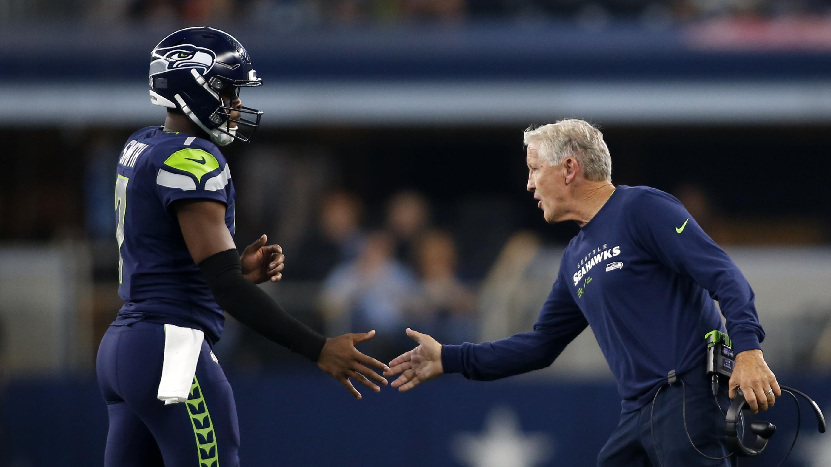 Raiders Eye Geno Smith Amid Seahawks' Budget Cuts