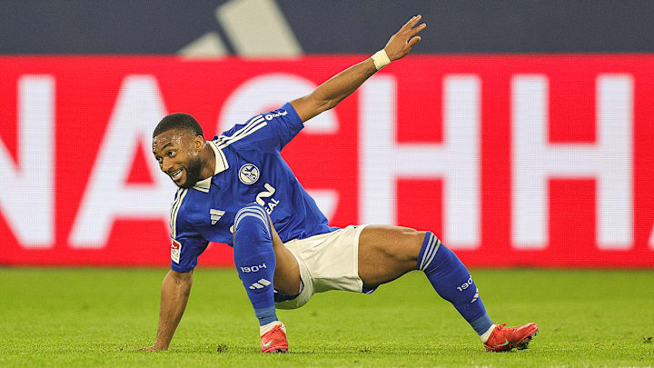 FC Schalke 04 will mit Moussa Sylla eigentlich viel Geld einnehmen FC Schalke 04 will mit Moussa Sylla eigentlich viel Geld einnehmen