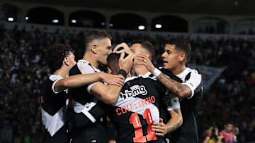 Vasco da Gama x Lanús duelam pela Sul-Americana