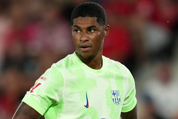 Marcus Rashford in action for Barcelona.