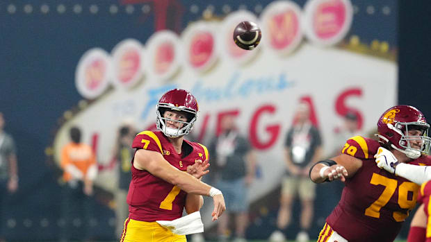 Southern California Trojans quarterback Miller Moss