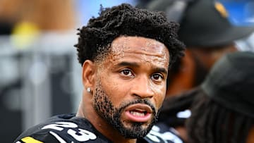 Indianapolis Colts v Pittsburgh Steelers - NFL 2025