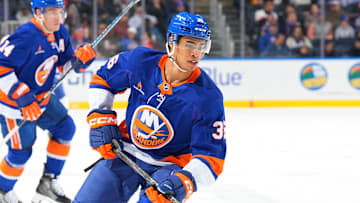 Toronto Maple Leafs v New York Islanders