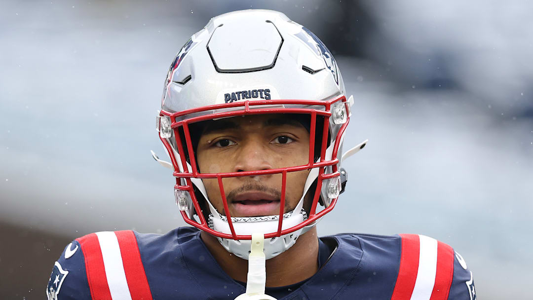 Buffalo Bills v New England Patriots - NFL 2025