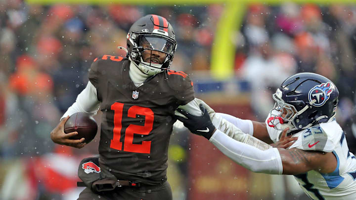 Cleveland Browns quarterback Shedeur Sanders