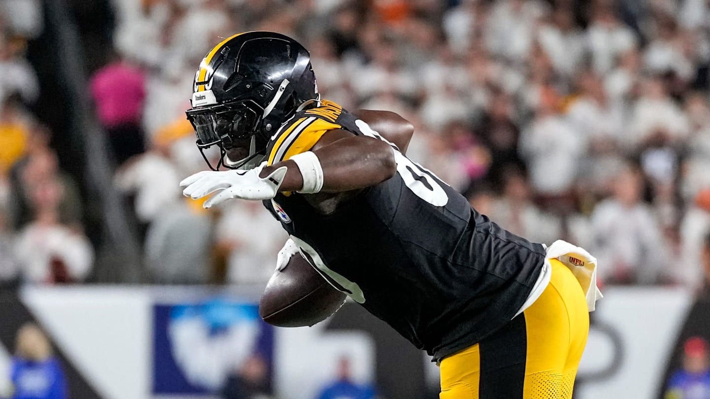 Steelers TE Darnell Washington Goes Viral With Weight Graphic