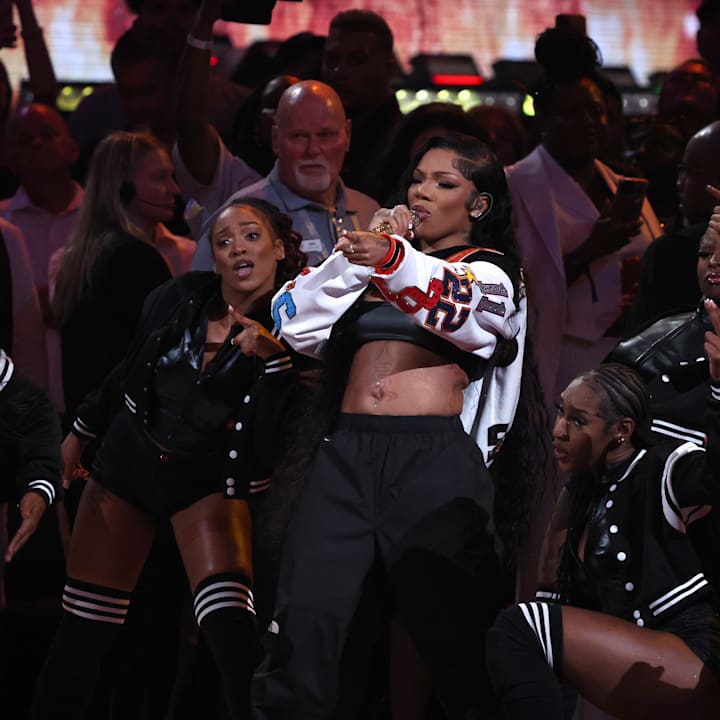 Grammy-nominated rapper GloRilla performs at halftime during the 2025 WNBA All Star Game at Gainbridge Fieldhouse. 