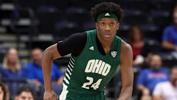 Dec 14, 2022; Tampa, Florida, USA; Ohio Bobcats guard AJ Brown (24) drives to the basket against the Florida Gators during the first half at Amalie Arena. Mandatory Credit: Kim Klement-Imagn Images