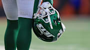 Oct 26, 2025; Cincinnati, Ohio, USA; A detailed photo of New York Jets running back Breece Hal’sl (20) helmet during the fourth quarter against the Cincinnati Bengals at Paycor Stadium. Mandatory Credit: Katie Stratman-Imagn Images
